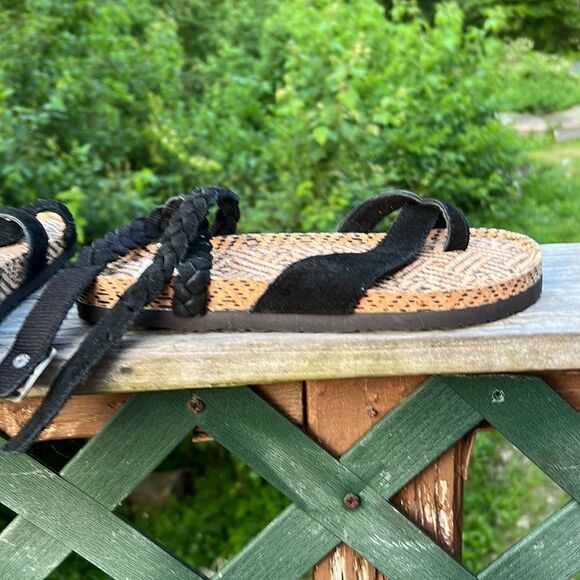 Muk Luks Ankle Strap Sandals Sz 7 NWOT - Picture 5 of 9